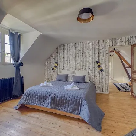 Villa Lampadaire Du Martreuil Famille Pierrefonds