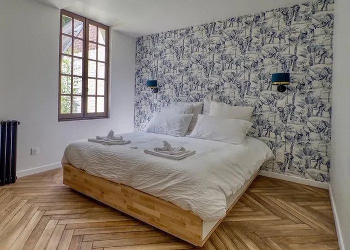 Villa Lampadaire Du Martreuil Famille Pierrefonds